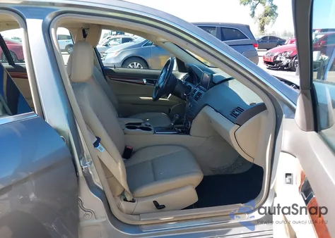 2011 Mercedes-Benz C 300 Luxury from USA, damaged, VIN WDDGF5EB3BR168045